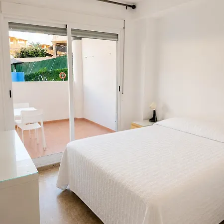 Lejlighed Con Piscina, Parking Cerca De La Playa